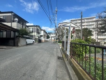 【神奈川県/横浜市港南区東永谷】サンヴェール上大岡 前面道路