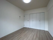 【神奈川県/横浜市港南区港南台】グリーンヒルズ港南台 洋室：約5.9帖