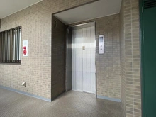 【神奈川県/横浜市港南区最戸】ラフィネ上大岡 エレベーター