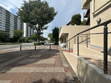 【神奈川県/横浜市戸塚区品濃町】東戸塚コート 前面道路