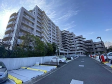 【神奈川県/横浜市戸塚区吉田町】グランフォーレ戸塚 ヒルブリーズリッジ2 駐車場