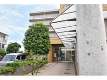 【神奈川県/横浜市戸塚区下倉田町】コープ野村戸塚下倉田 エントランス