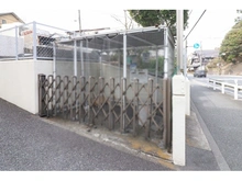【神奈川県/横浜市保土ケ谷区権太坂】ソフトタウン保土ケ谷 ゴミ置き場