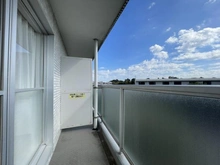 【神奈川県/横浜市保土ケ谷区権太坂】いずみプラザ保土ヶ谷 弐号館 バルコニー：LDK側