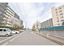 【神奈川県/横浜市戸塚区深谷町】市ドリームハイツ 3号棟 前面道路