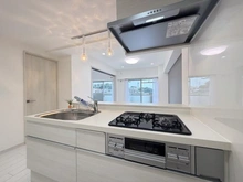 【神奈川県/横浜市戸塚区秋葉町】ニックハイム東戸塚第弐 キッチン：左　洋室