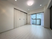 【神奈川県/横浜市戸塚区秋葉町】ニックハイム東戸塚第弐 リビング・ダイニング：左　洋室