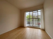 【神奈川県/横浜市戸塚区平戸町】緑の街 四号棟 洋室：約6.5帖