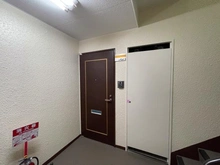 【神奈川県/横浜市戸塚区平戸町】緑の街 四号棟 玄関