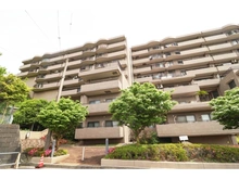 【神奈川県/横浜市南区別所】コスモ上大岡サニーウィング A棟 外観