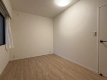 【神奈川県/横浜市南区別所】コスモ上大岡サニーウィング A棟 洋室：約6.8帖