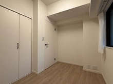 【神奈川県/横浜市南区別所】コスモ上大岡サニーウィング A棟 洋室：約4.1帖