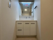 【神奈川県/横浜市南区別所】コスモ上大岡サニーウィング A棟 洗面所