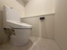 【神奈川県/横浜市南区別所】コスモ上大岡サニーウィング A棟 トイレ