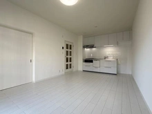 【神奈川県/横浜市戸塚区平戸】シャルム東戸塚 LDK