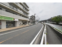 【神奈川県/横浜市戸塚区上矢部町】東建ニューハイツ戸塚 前面道路