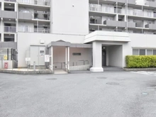 【神奈川県/横浜市戸塚区上矢部町】ストークマンション戸塚 アプローチ