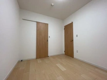 【神奈川県/横浜市戸塚区上品濃】フォートンヒルズ C棟 収納：約5.9帖のウォークインクローゼット