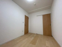 【神奈川県/横浜市戸塚区上品濃】フォートンヒルズ C棟 収納：約6.4帖のウォークインクローゼット