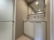 【神奈川県/横浜市戸塚区上品濃】フォートンヒルズ C棟 洗面所