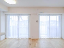 【神奈川県/横浜市戸塚区品濃町】ナイスアーバン東戸塚 リビング