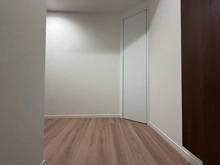 【神奈川県/横浜市戸塚区秋葉町】ピアパレス戸塚 玄関：右奥　収納