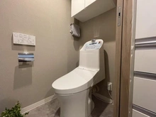 【神奈川県/横浜市戸塚区俣野町】県ドリームハイツ 18号棟 トイレ