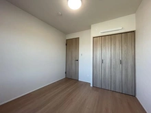 【神奈川県/横浜市戸塚区俣野町】県ドリームハイツ 18号棟 洋室：約5.5帖