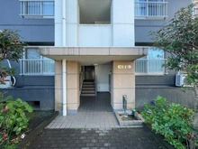 【神奈川県/横浜市戸塚区俣野町】県ドリームハイツ 18号棟 エントランス