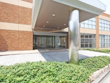 【大阪府/吹田市千里丘西】フォレストシティ千里丘 A棟 アプローチ