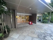 【大阪府/吹田市千里丘北】ミリカ・ヒルズII街区 E棟 エントランス