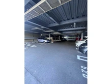【大阪府/吹田市千里丘北】ミリカ・ヒルズII街区 E棟 駐車場