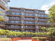 【大阪府/吹田市山田西】千里山田グリーンハイツ 弐号棟 外観