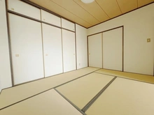 【大阪府/吹田市広芝町】デュアル江坂広芝町 和室