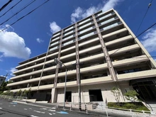 【大阪府/吹田市千里丘西】ワコーレ緑地公園グレイスガーデン 外観