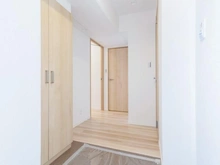【大阪府/吹田市江坂町】ルネ江坂 玄関