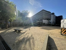 【大阪府/大阪市淀川区東三国】ユニライフ北大阪3号棟 敷地内施設：公園