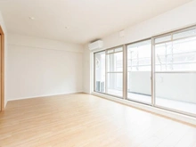 【大阪府/吹田市藤白台】エンゼルブレッサ千里藤白台 リビング・ダイニング