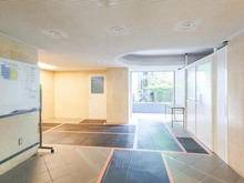 【大阪府/吹田市藤白台】エンゼルブレッサ千里藤白台 エントランス