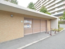 【大阪府/箕面市彩都粟生南】ジオ彩都いぶきの森 共用施設:ゴミ置き場