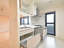 【大阪府/吹田市片山町】藤和シティホームズ吹田駅前 キッチン