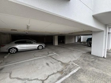 【大阪府/吹田市古江台】モンテベルデ古江台 駐車場