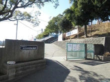 【大阪府/吹田市津雲台】ファインシティ千里津雲台 古江台中学校（現地より約880m）：
