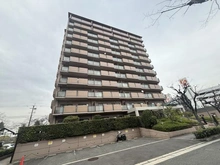 【大阪府/吹田市西御旅町】セントポリア北大阪ヴィゾン弐番館 外観