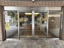 【大阪府/吹田市山田東】メロディーハイム千里万博公園 エントランス