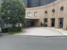 【大阪府/吹田市山田東】メロディーハイム千里万博公園 アプローチ：大規模修繕中（2026年6月完了予定）