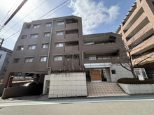 【大阪府/吹田市藤白台】ネオグランデ北千里藤白台 外観