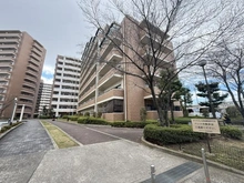 【大阪府/吹田市原町】グランドシティダイアパレス吹田ガーデンコート 四番館 外観