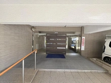 【大阪府/吹田市垂水町】チサンマンション第五江坂 アプローチ