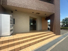 【大阪府/吹田市穂波町】クレステージ吹田 アプローチ